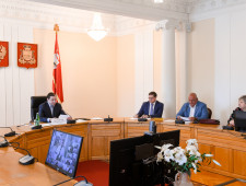 заседание областной трехсторонней комиссии по регулированию социально-трудовых отношений - фото - 1