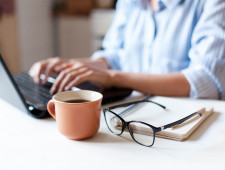 более 600 смолян подали заявки на переобучение в рамках нацпроекта «Демография» в этом году - фото - 1