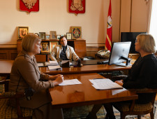 в администрации региона обсудили вопросы развития социальной сферы - фото - 1