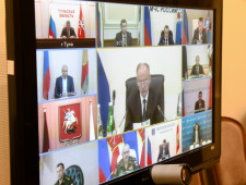 губернатор Алексей Островский принял участие в совещании по вопросам национальной безопасности в ЦФО - фото - 1