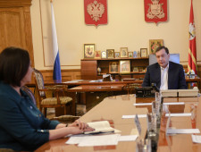 губернатор Алексей Островский провел рабочую встречу с новоизбранным главой Гагаринского района - фото - 1