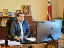 губернатор Алексей Островский выступил на конференции регионального отделения ОНФ - фото - 1