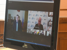 в администрации области обсудили работу над обращениями граждан в интернете через инструменты Центра управления регионом - фото - 1