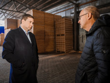 рабочая поездка Губернатора Алексея Островского в Сафоновский район - фото - 1