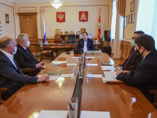 губернатор Алексей Островский провел совещание по вопросу реализации федерального проекта «Чистая вода» на территории Краснинского и Темкинского районов - фото - 1