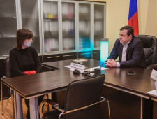 алексей Островский провел прием граждан по личным вопросам - фото - 1