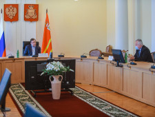 рабочая встреча Губернатора Алексея Островского с главой Кардымовского района - фото - 1